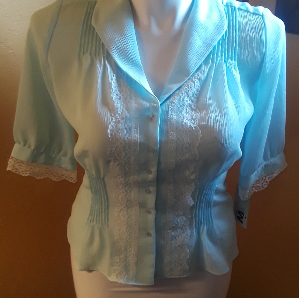 J.W. BEAUTIFUL BLOUSE